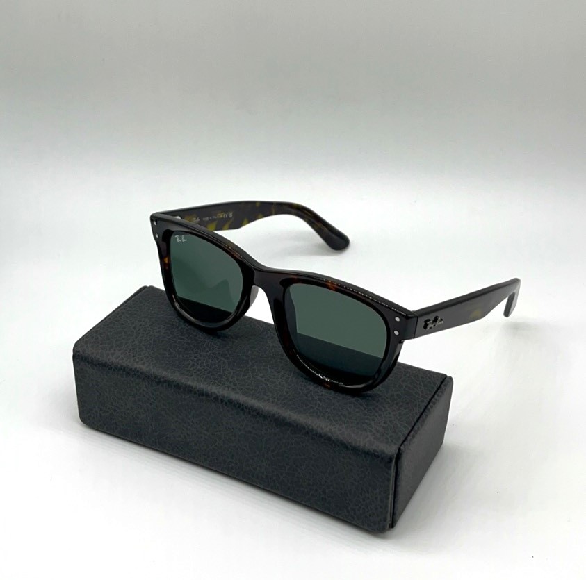 عینک RayBan