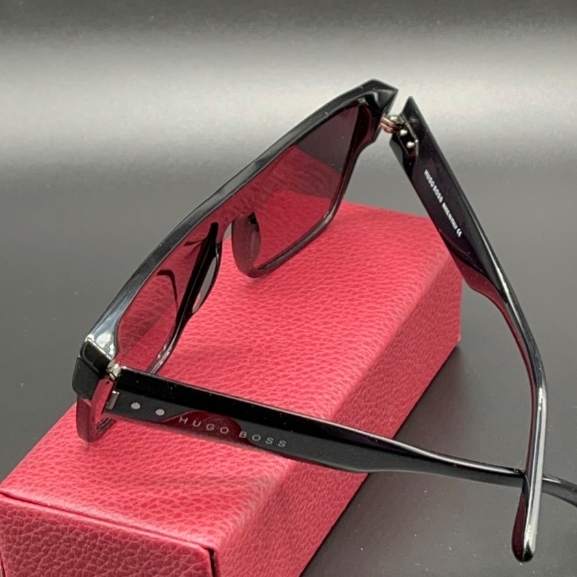 عینک مردانه hugo boss