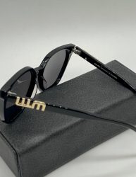 عینک miumiu